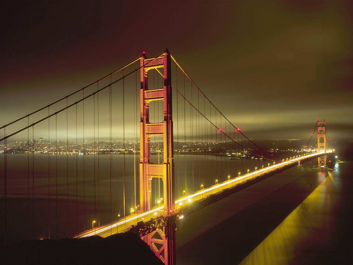 san_francisco's_golden_gate_bridge_at_night